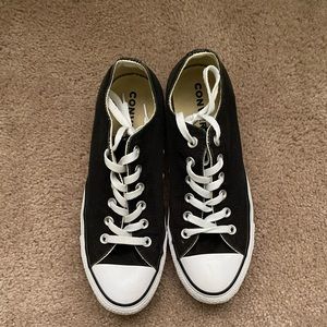 black low top converse